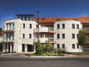 Hotel Mak&aacute;r Sport & Wellness, Pécs